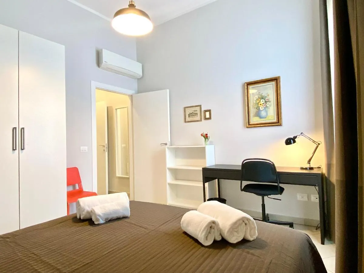 فلورنس Gioberti Bright 3 Bedroom Apartment