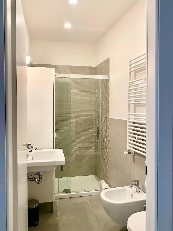 Gioberti Bright 3 Bedroom Apartment Florence